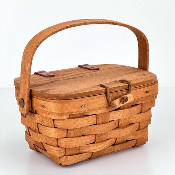 Vintage 1993 Longaberger Kiddie Purse Basket with Lid and Toggle Closure - Picture 2 of 11